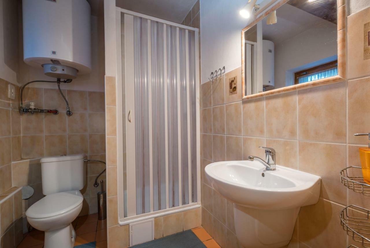 Montana Bobrovec Apartment ภายนอก รูปภาพ